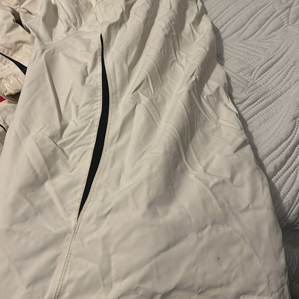 Cream colored Northface ski jacket (shell only) l… - image 5